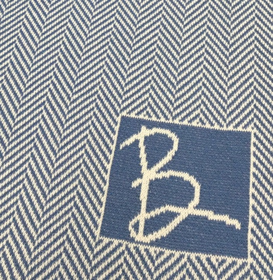 B_Logo_closeup.jpg