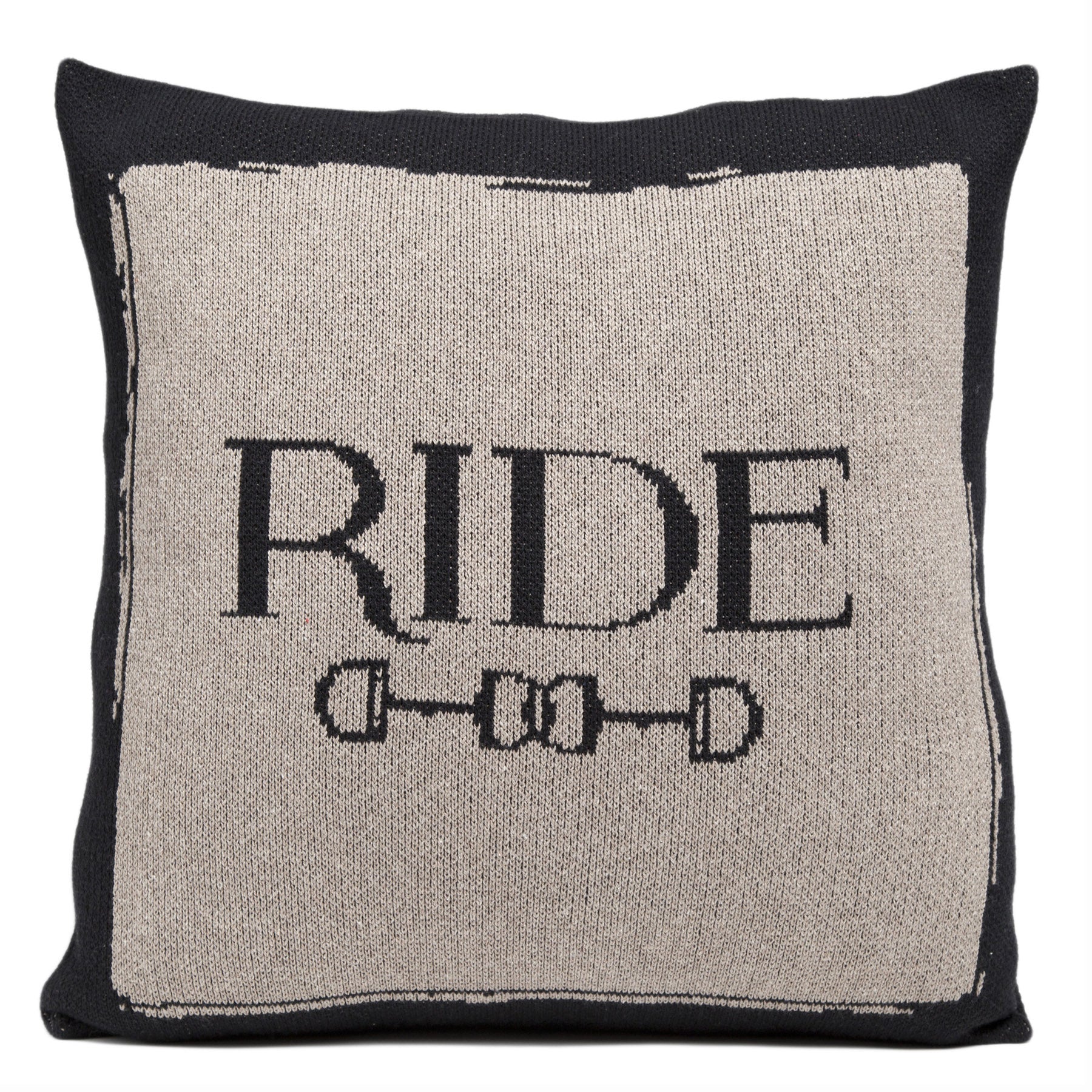 Ride_Pillow_8681.jpg