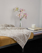 Leaf Melody Blanket by Elodie Blanchard EB - LM - MV